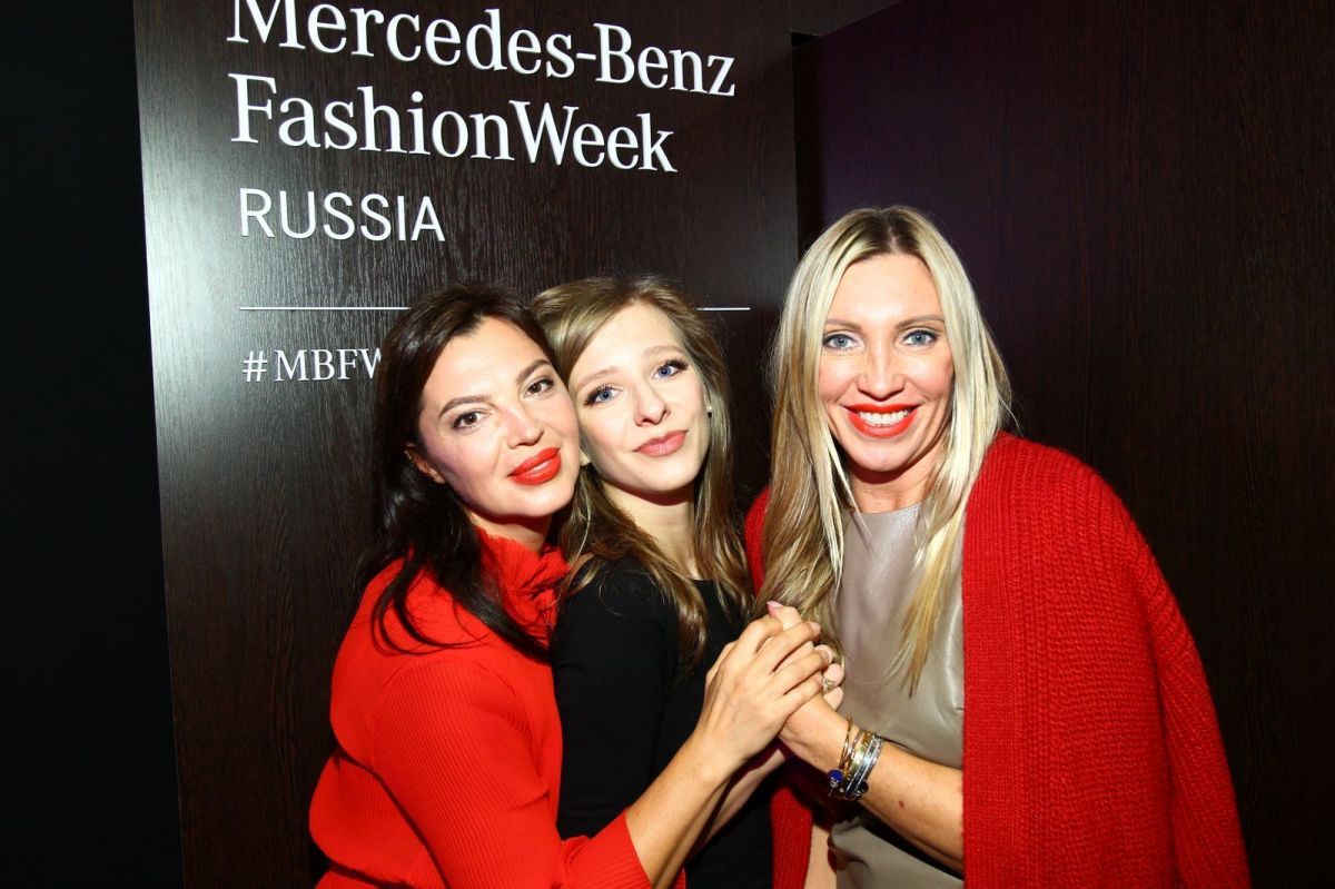 Алиса Толкачева, Лиза Арзамасова и другие звезды посетили бьюти-корнер компании Mary Kay® во время Недели моды Mercedes-Benz Fashion Week Russia