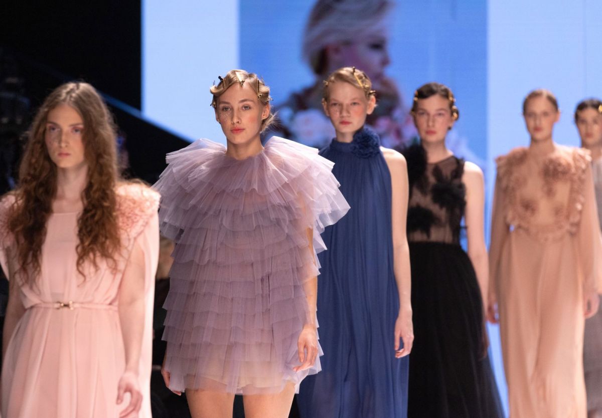 Российские бренды-резиденты Московской недели моды покоряют новые рынки 