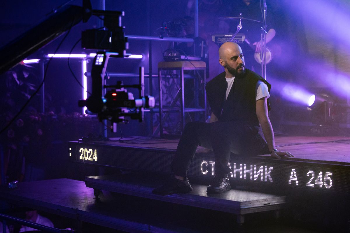 Аркади Маилян презентовал сразу 2 проекта: иммерсивное шоу «Странник А245» и пилотную версию премии «MasterPiece Awards 2024»  