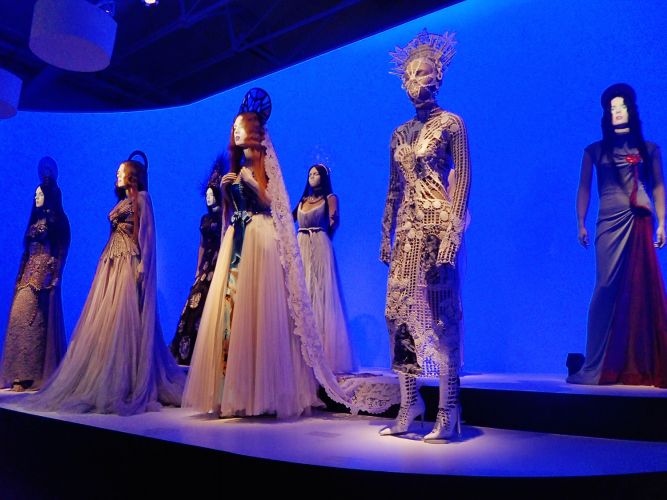 The Fashion World of Jean Paul Gaultier: From the Sidewalk to the Catwalk в Стокгольме!