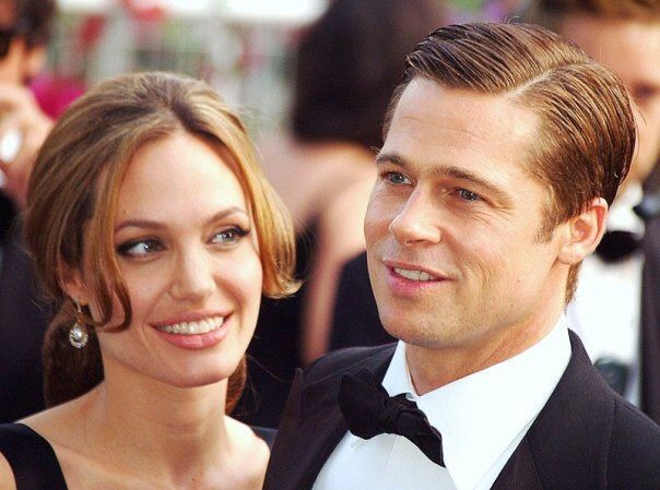 Анджелина Джоли и Брэд Питт усыновят еще одного ребенка