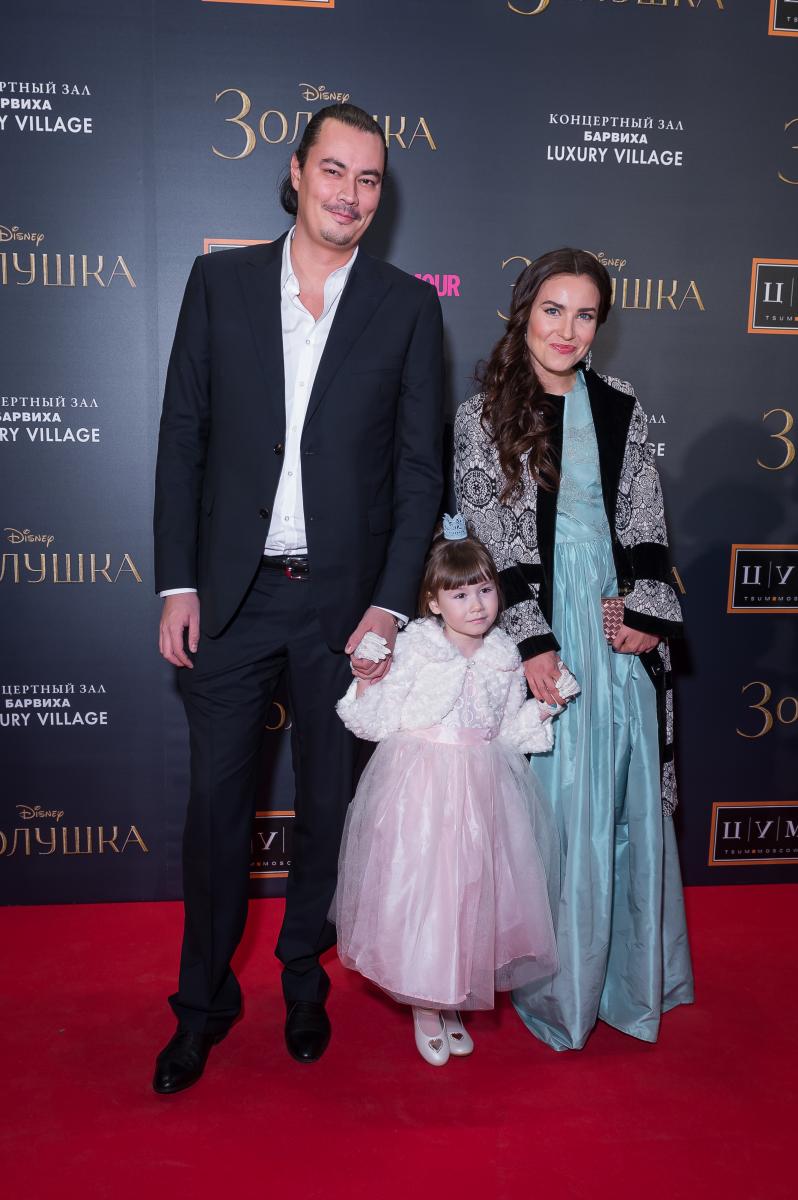 Юлия александрова дети и муж фото