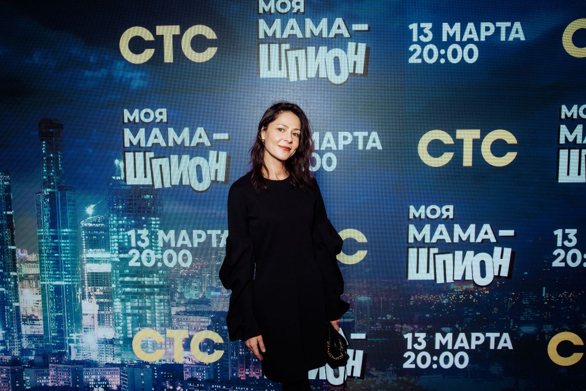 Елена Лядова и другие на премьере комедийного экшена «Моя мама — шпион»